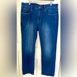 NWOT Tommy Bahama Belize Jeans (36x30)